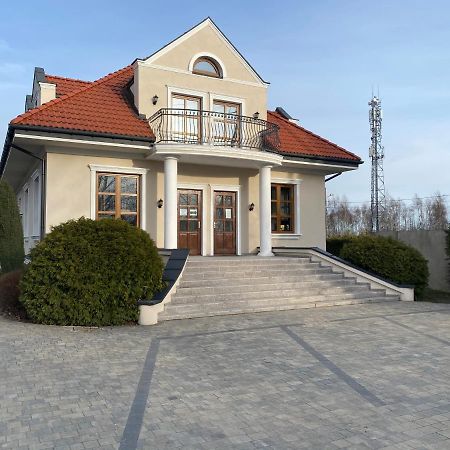 Zielony Dworek Čenstochová Exteriér fotografie
