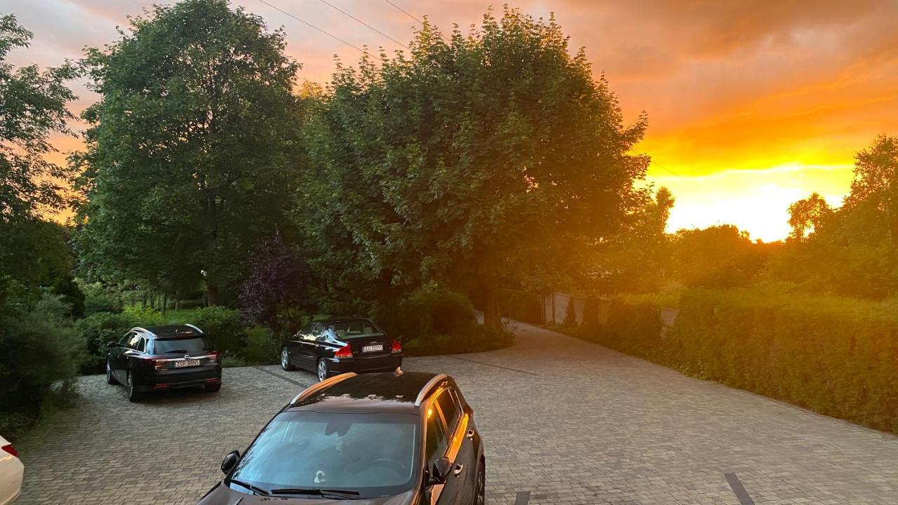 Zielony Dworek Čenstochová Exteriér fotografie
