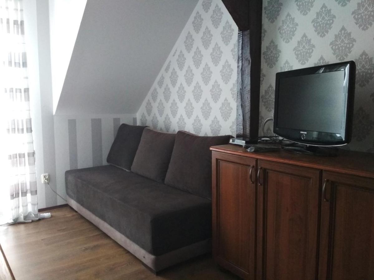 Zielony Dworek Čenstochová Exteriér fotografie
