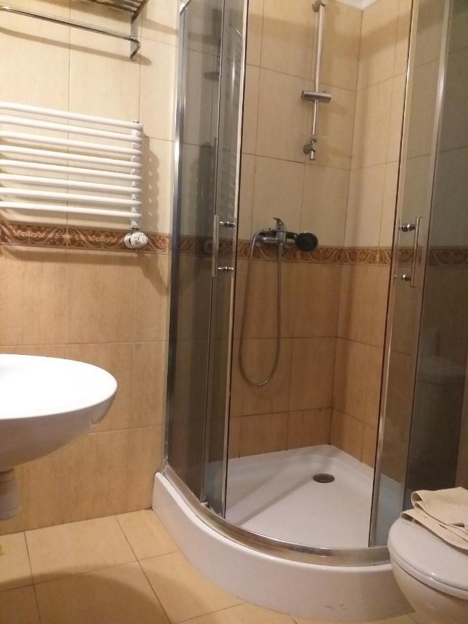 Zielony Dworek Čenstochová Exteriér fotografie