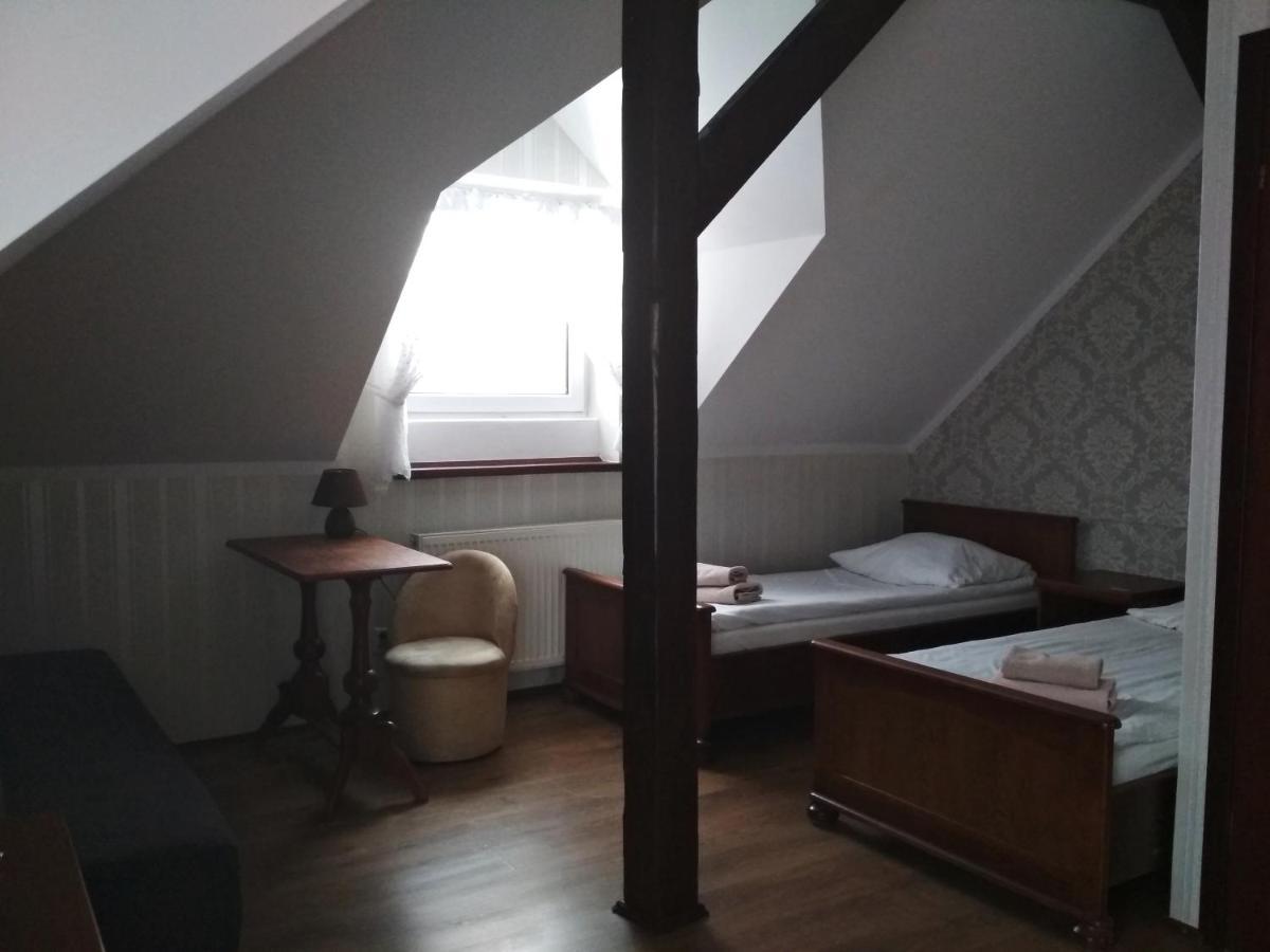 Zielony Dworek Čenstochová Exteriér fotografie