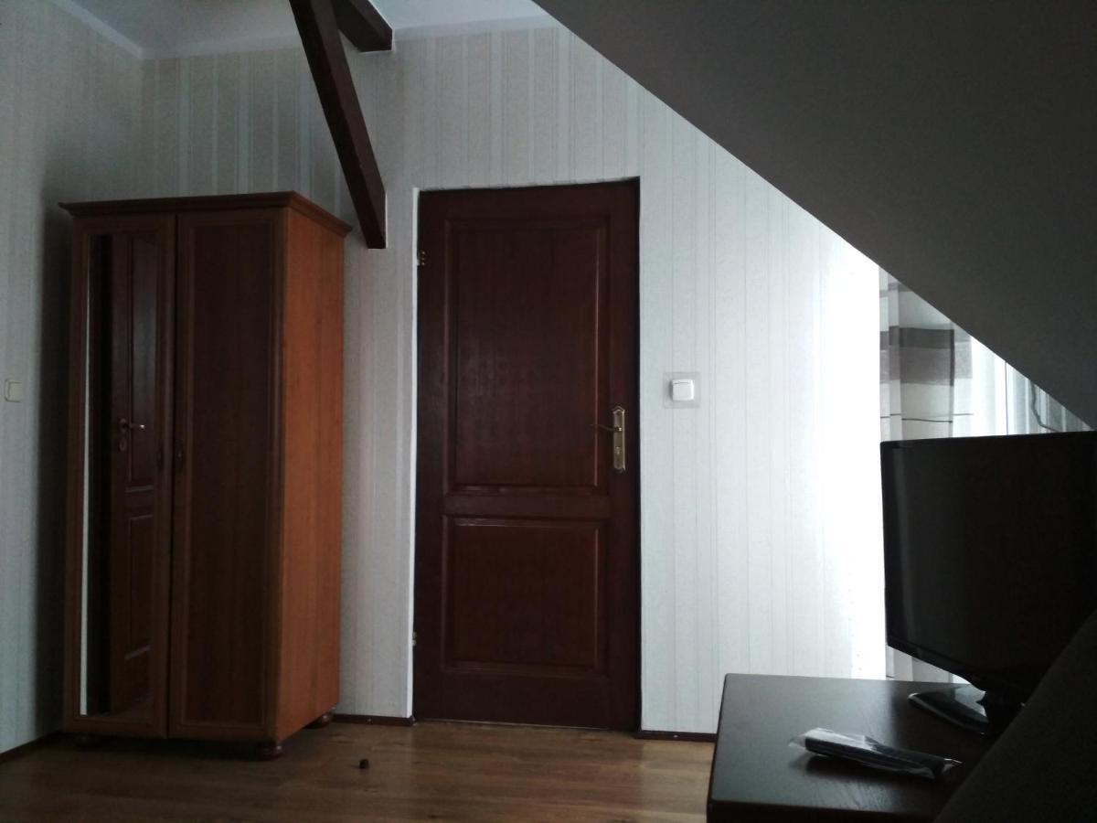 Zielony Dworek Čenstochová Exteriér fotografie