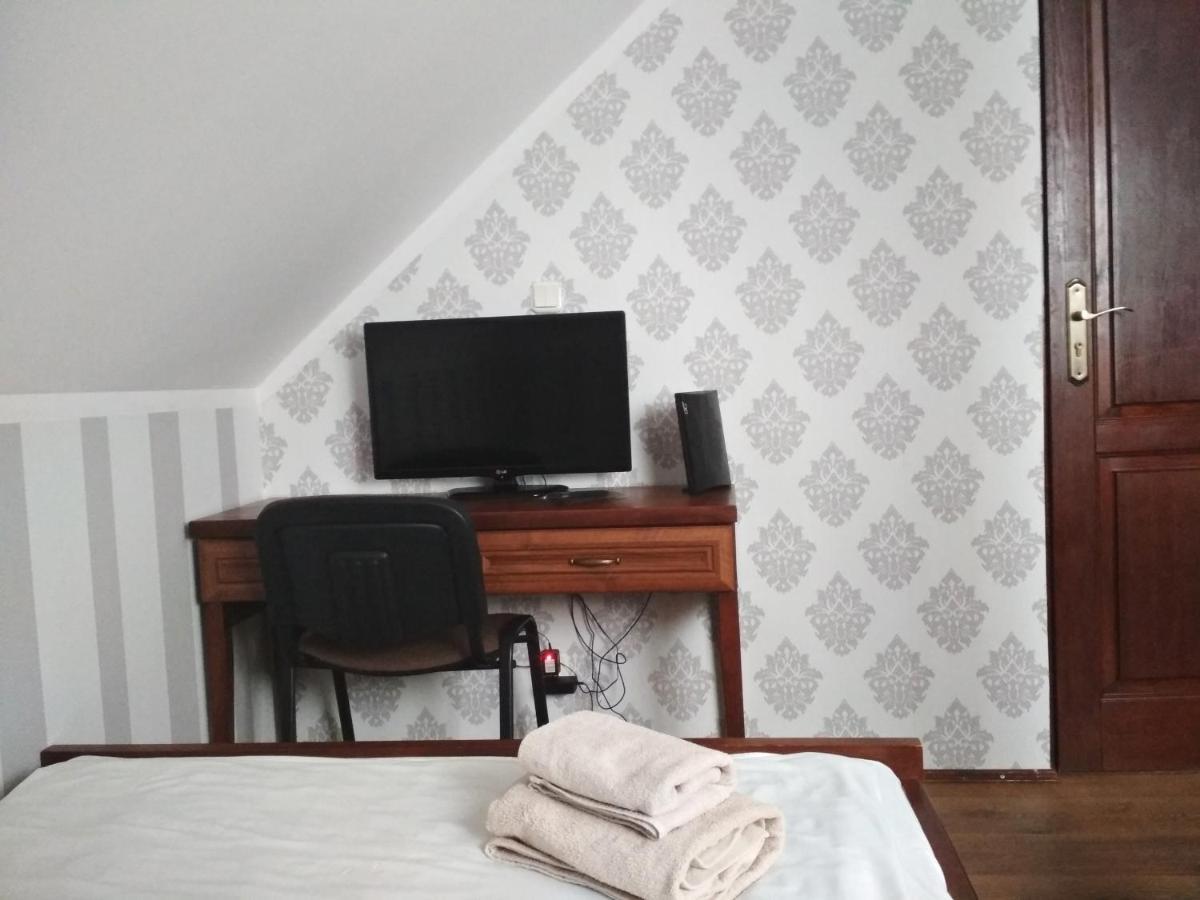 Zielony Dworek Čenstochová Exteriér fotografie